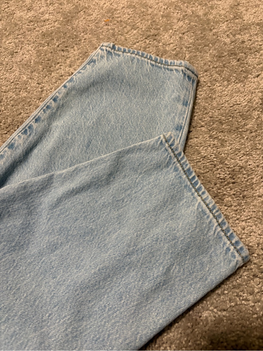 Levi's Light wash high loose taper Women’s Jeans size 31 - Picture 9 of 10